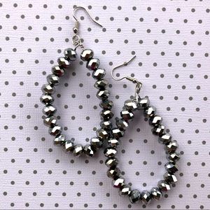 NWT Handmade silver beaded teardrop earrings